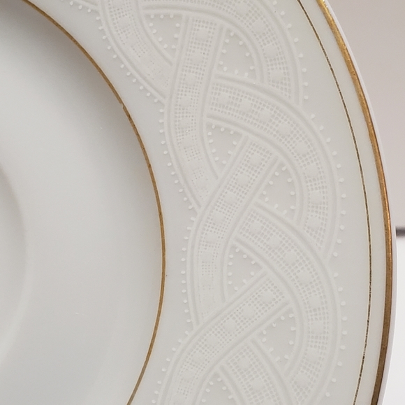 Laura Biagiotti Merletti Dotted Lace Gold Rim Espresso Cup & Saucer High End - Picture 5 of 12